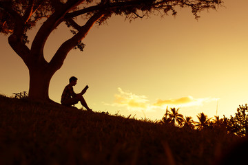 自考专科的条件与要求/自考大专难度大吗