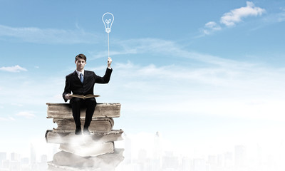 【中南财经政法大学研究生招生简章,西南政法大学2026研究生招生简章】