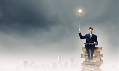 【中南财经政法大学研究生招生简章,西南政法大学2026研究生招生简章】